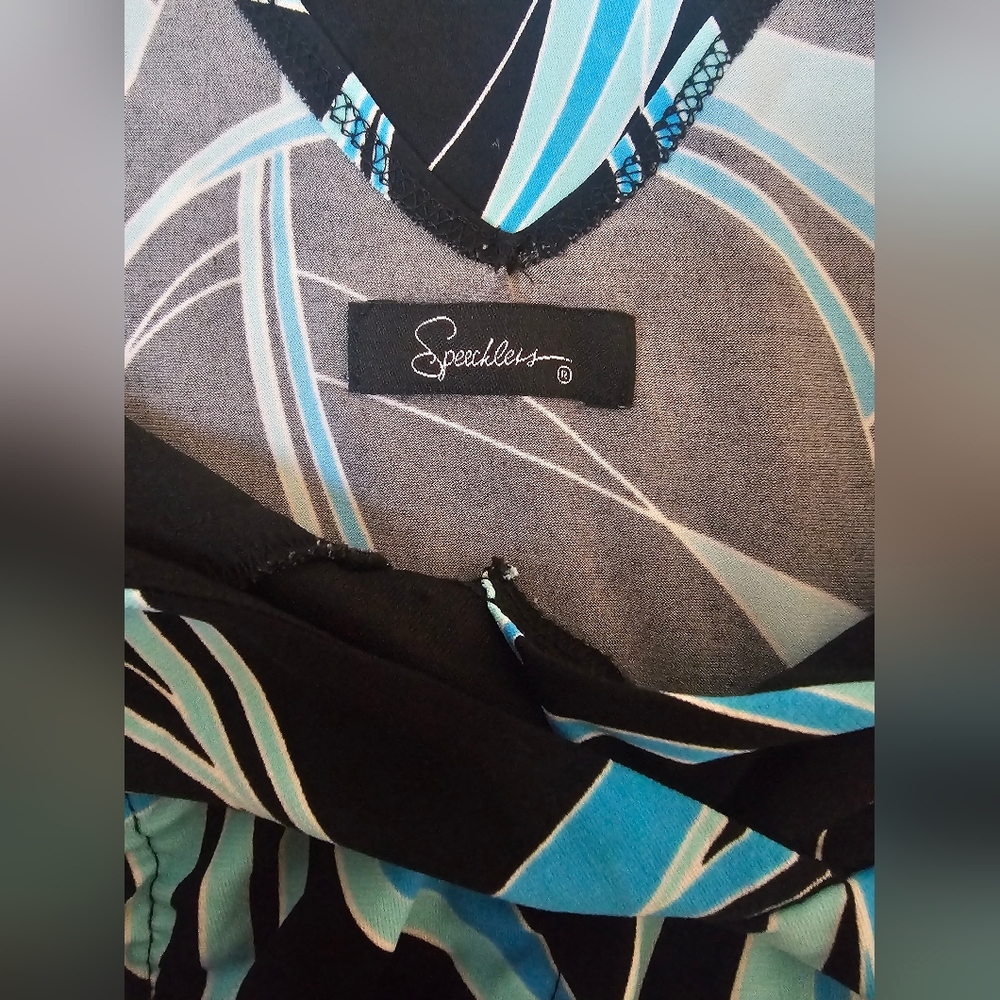 Speechless Black and Blue Patterned Dress - Picture 7 of 7